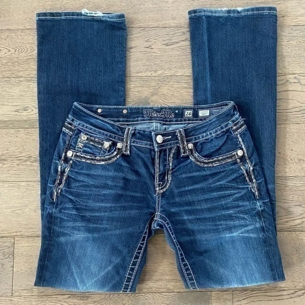Miss Me Signature Bootcut Jeans - Picture 6 of 12